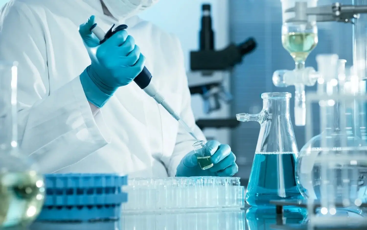 Laboratory formulation work for cannabinoid topical product development